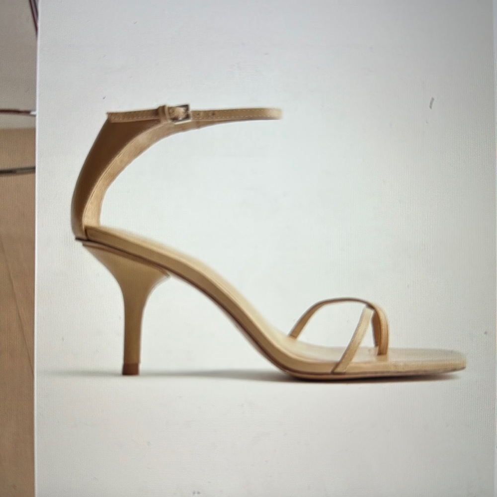 Reformation Gigi Heel